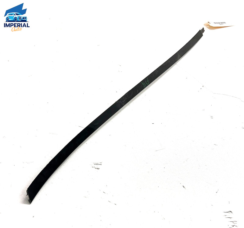 2007-2013 Mercedes S550 Front Right Side Window Upper Garnish Molding Trim OEM