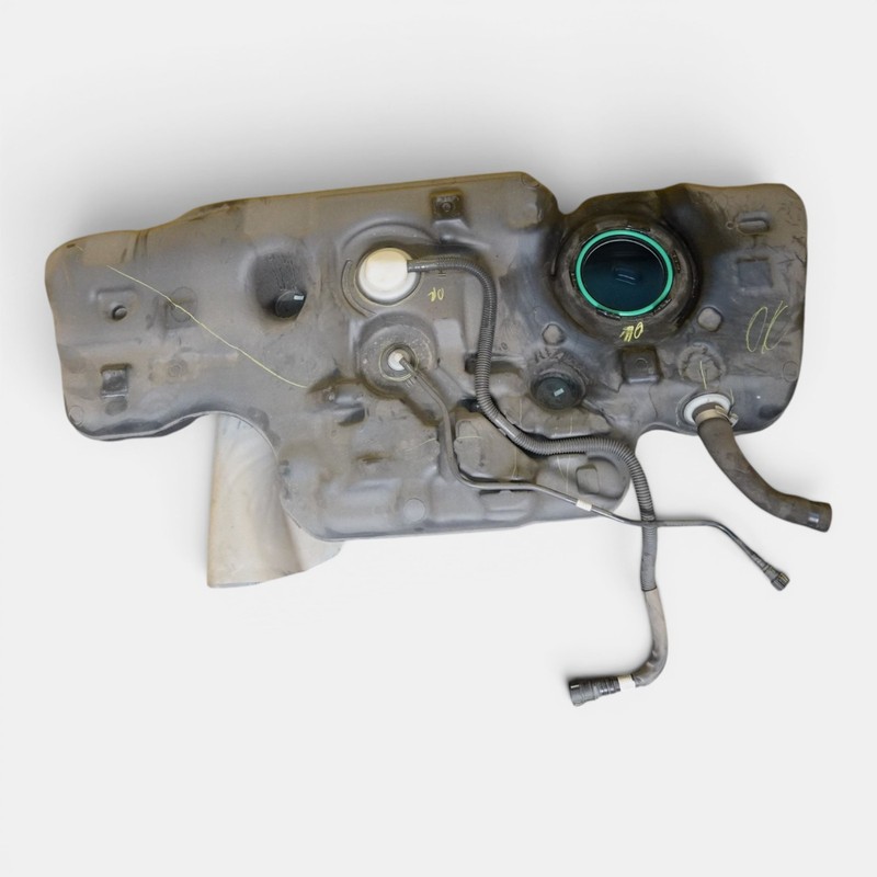2020-2025 NISSAN SENTRA SR Gas Fuel Tank Reservoir W/ Vent Hose Shield Oem