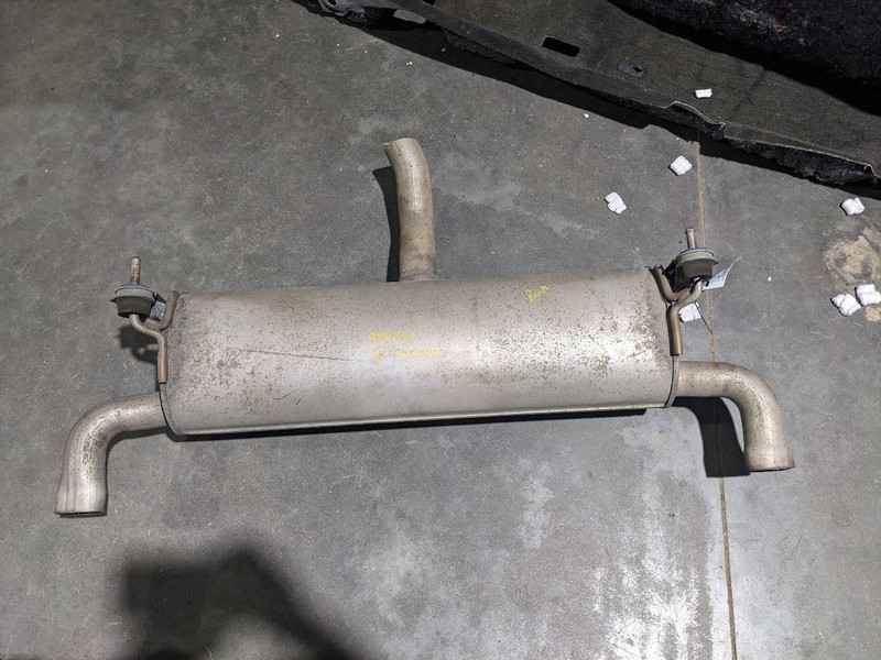 14-19 JEEP CHEROKEE REAR EXHAUST MUFFLER 1171680