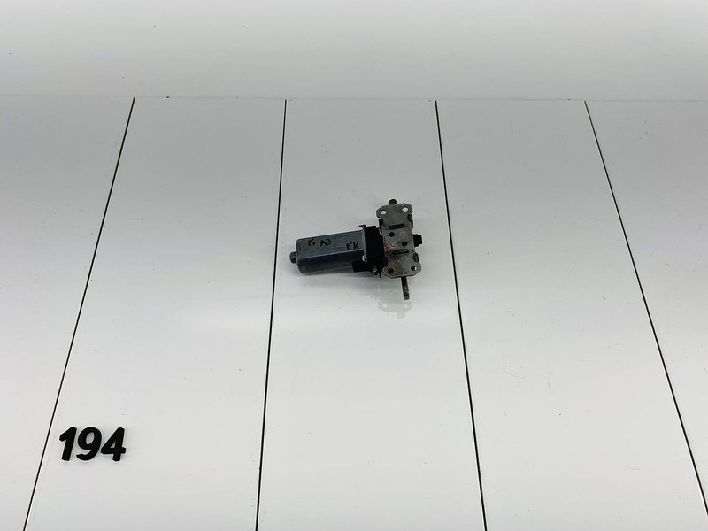 15-20 AUDI A3 QUATTRO FRONT RIGHT PASSENGER SIDE SEAT TILT ADJUST MOTOR OEM