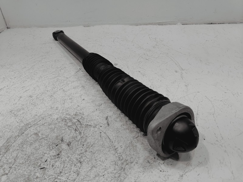 2019-2021 HONDA CIVIC REAR LEFT OR RIGHT SIDE SHOCK STRUT ABSORBER OEM
