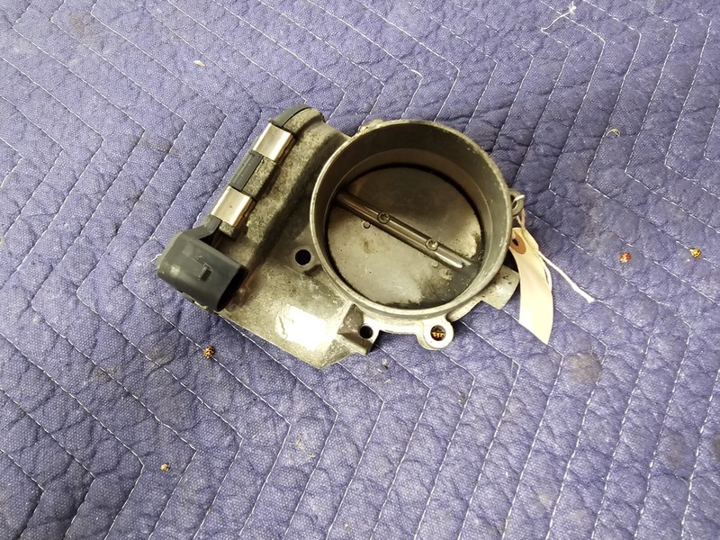THROTTLE BODY - AUDI A6 A8 ALLROAD Q7 S4 VW PHAETON TOUAREG - 077133062A