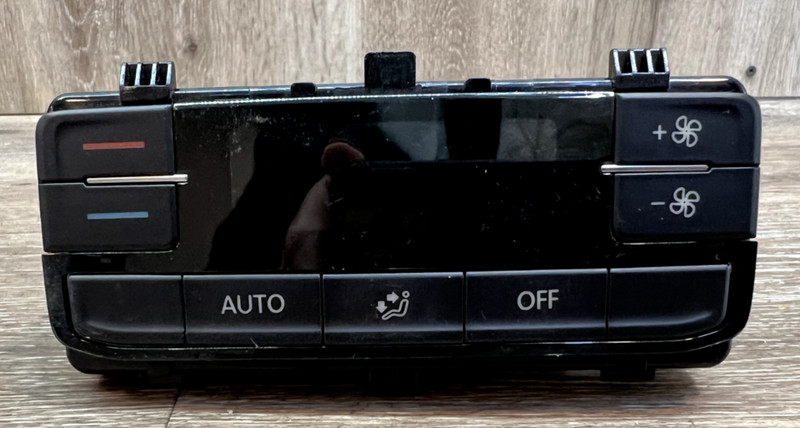 2018-2023VOLKSWAGEN ATLAS SE REARA/CCONTROL SWITCH OEM PART# 3CN.907.049.D