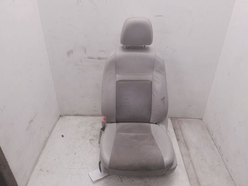 12-17 TOYOTA CAMRY XLE DRIVER SIDE FRONT BEIGE LB11 LEATHER BUCKET SEAT