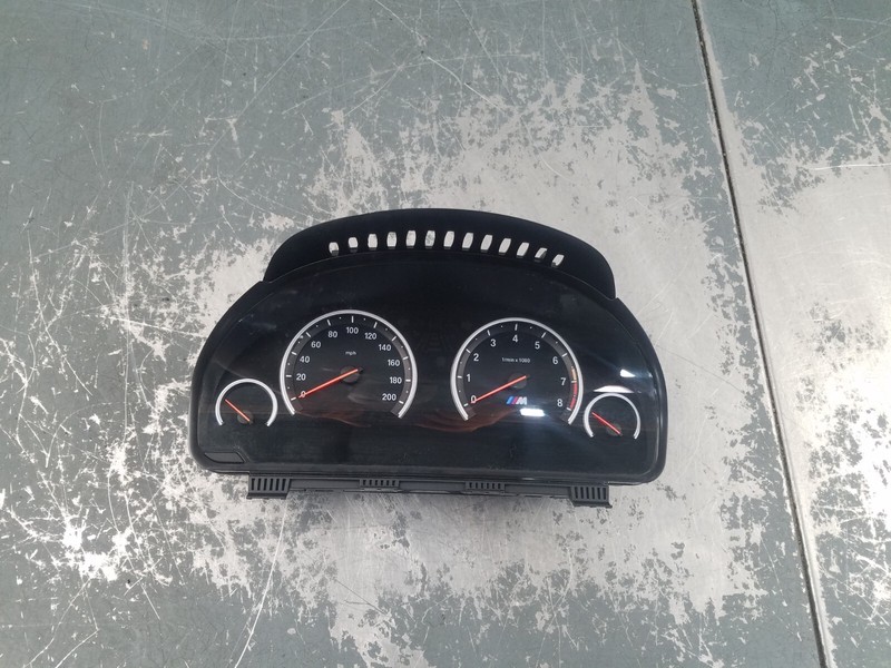 2015 BMW X5M F85 Gauge Cluster #9227 VV5