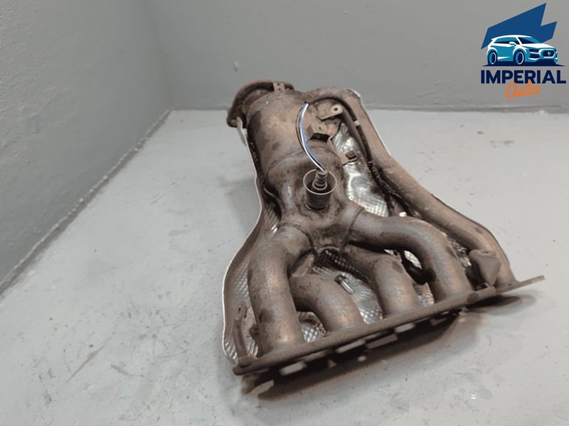 TOYOTA RAV4 2019-2022 ENGINE EXHAUST MANIFOLD & HEAT SHIELD OEM