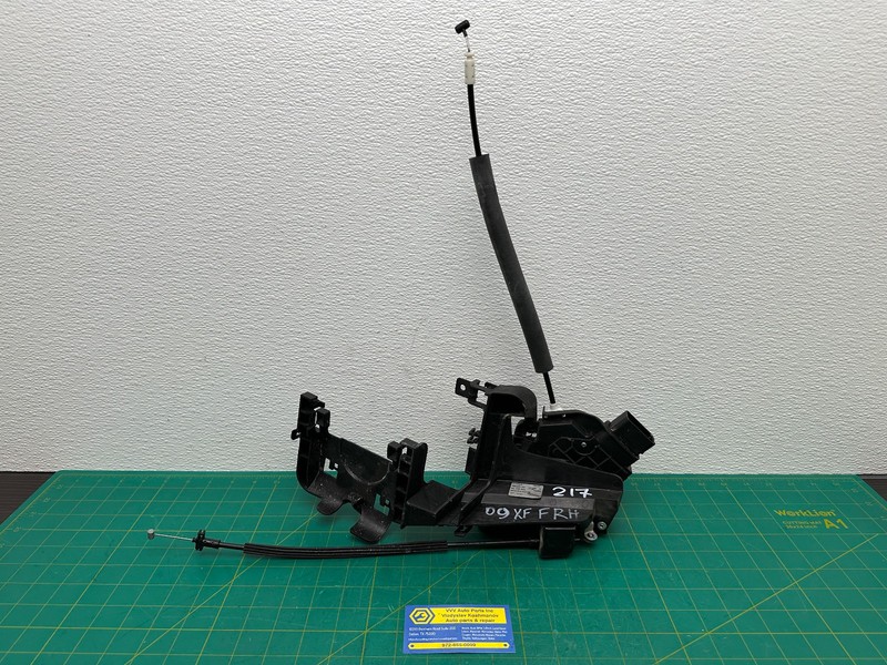 09-15 JAGUAR XF XFR X250 FRONT RIGHT PASSENGER SIDE DOOR LOCK LATCH ACTUATOR OEM