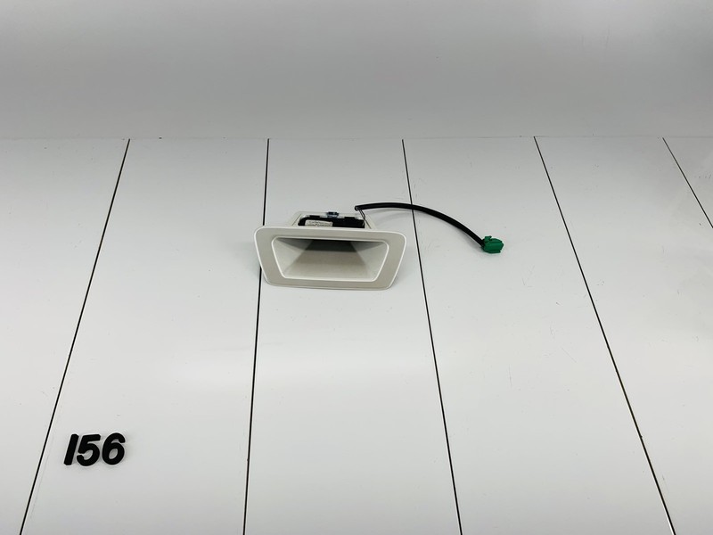 07-16 GMC ACADIA REAR BACK DOOR LIFTGATE RELEASE PULL HANDLE WHITE DIAMOND OEM