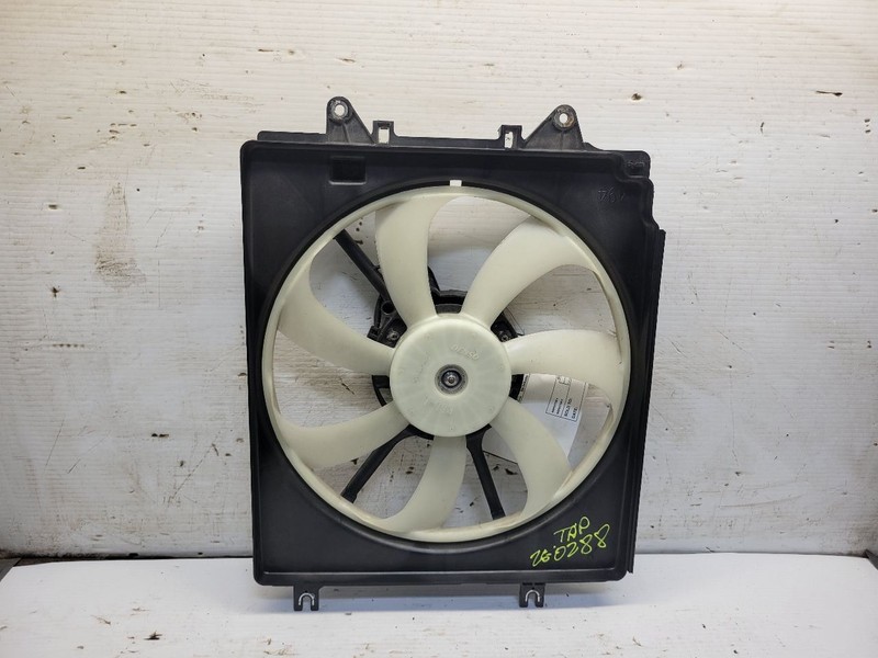 Passenger Radiator Fan Motor Fan Assembly Turbo Fits 17-22 CR-V 1634917