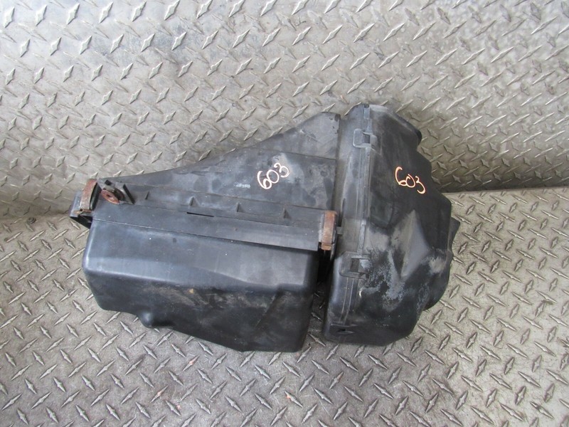 02 03 04 05 06 NISSAN ALTIMA 3.5L AIR FILTER BOX