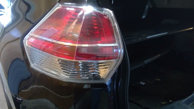 Driver Tail Light VIN K 1st Digit Korea Built Fits 14-17 ROGUE 3388196