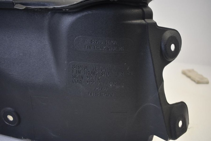 NISSAN 370Z CONVERTIBLE FIN TRUNK SIDE LWR-RR RH 84940L 1ET0A-001