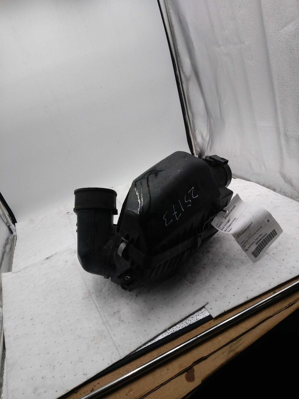 2016 Honda Odyssey Air Cleaner Assembly OEM Used 3.5L Grey 147k Miles
