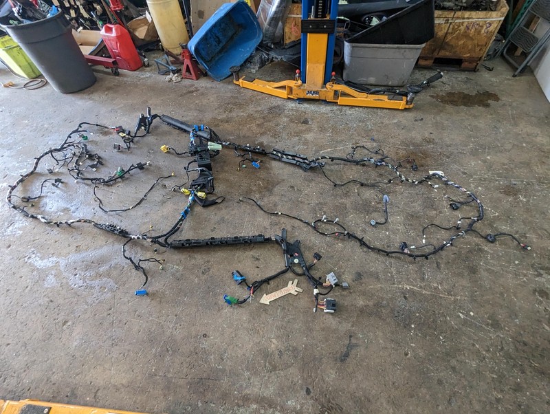 Body Wiring Harness 2019 Jeep Cherokee 68348470AF For Parts X
