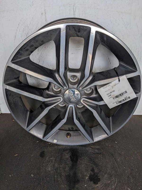 Wheel 18x8 Aluminum With 75th Anniversary Pkg Fits 16-17 GRAND CHEROKEE 1178851