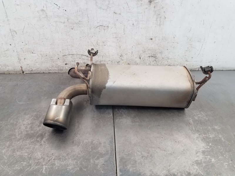 2014 Nissan Juke Nismo RS Muffler / Tip #0361 V7