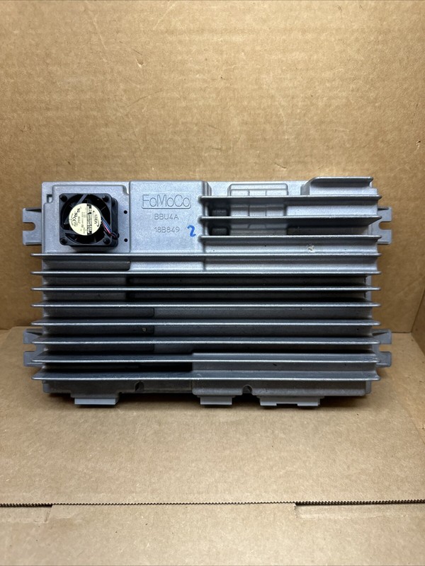 2013-2016 Lincoln MKS Radio Amp Amplifier Audio Stereo EJ7T-18T806-AK