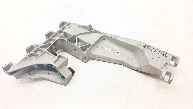 16-20 JAGUAR X260 XF XE 3.0 AUTOMATIC TRANSMISSION CROSSMEMBER MOUNT OEM 052725B