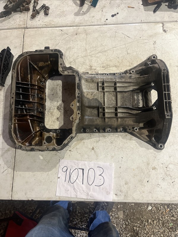 Mercedes R170 SLK320 CLK320 E320 M112 RWD Upper Oil Pan Section 1120140702 OEM