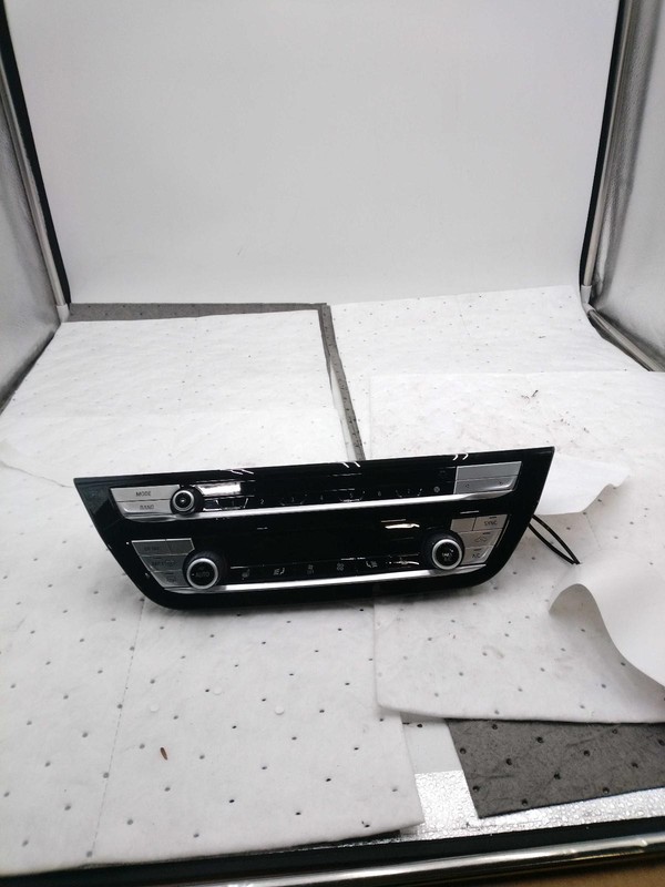 2021 BMW X3 A/C Selector Switch OEM Black 61317939449 97000 Miles