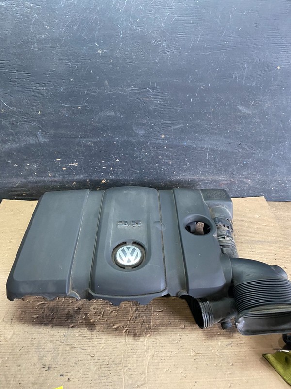 2005 - 2008 Volkswagen Jetta Beetle 2.5L Passat Engine Cover 07k129601G R5104 DG