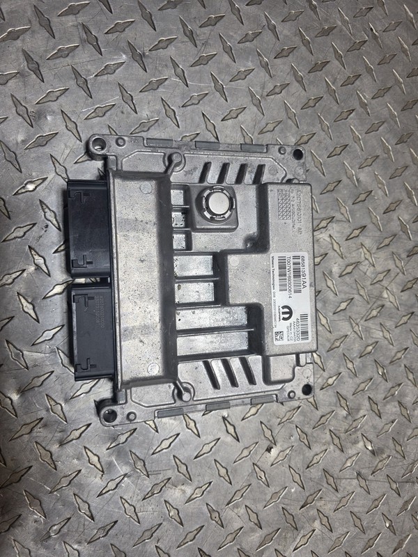 2023 23 Jeep Renegade 68581391AA Engine Control Module Unit Ecm