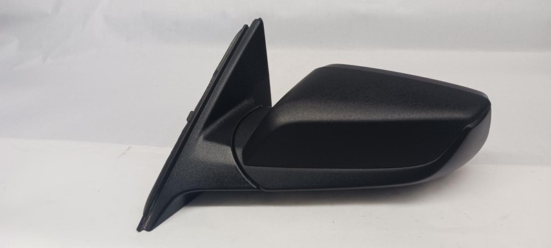 16-'24 CHEVROLET MALIBU Left Driver Door Mirror OEM Textured