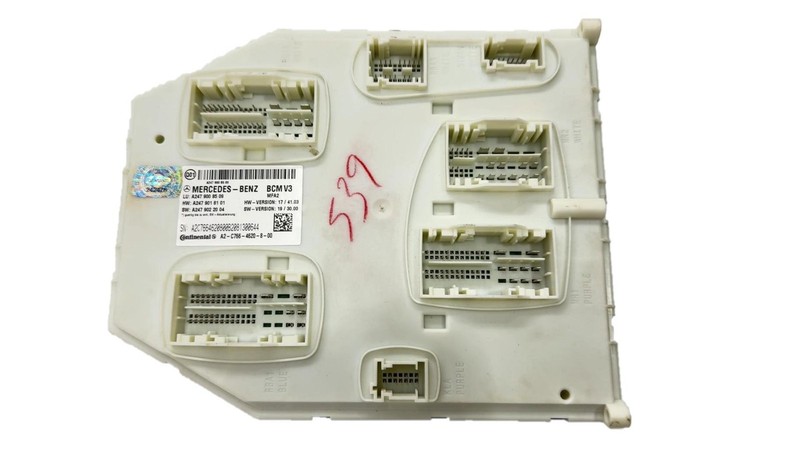 2020-2023 Mercedes GLB 250 Front Signal Acquisition Body Module OEM A2479008509