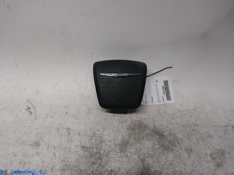 2014 Chrysler 200 Steering Wheel Air Bag Black Used 102k Miles OEM Part 366495