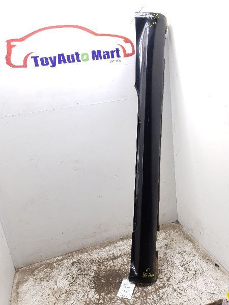 2002 LEXUS SC430 DRIVER SIDE ROCKER PANEL MOULDING
