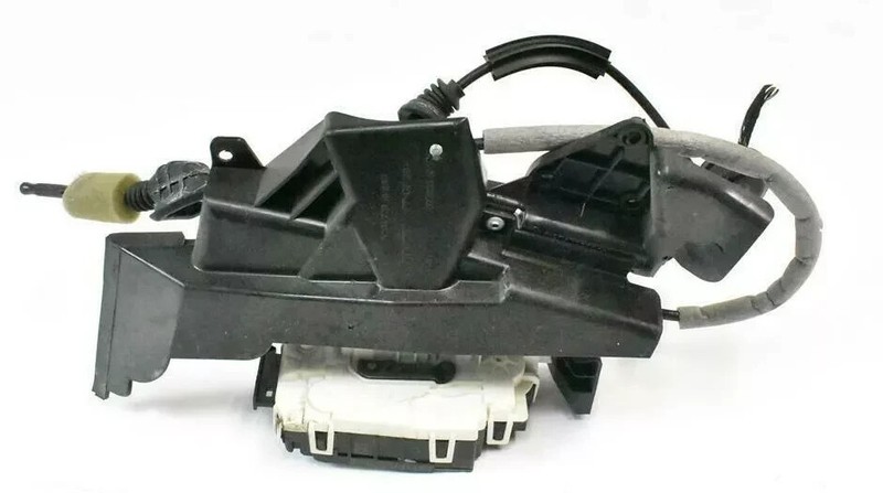 08-14 Mercedes W204 C300 C350 C250 Front Right Side Door Lock Latch Actuator OEM