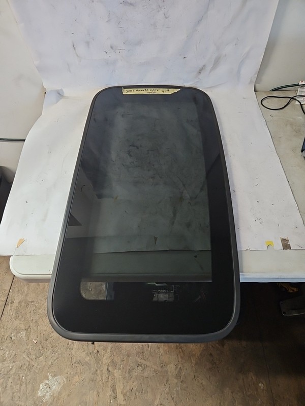 2007-2011 Honda CRV Sunroof Glass OEM FOR JAPAN BUILT ONLY VIN STARTS WITH "J"