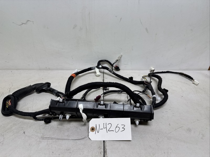 2020-2023 Tesla Model Y Rear Liftgate Trunk Wiring Harness, Connector N-4263 B13