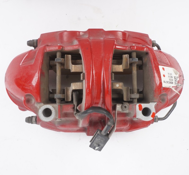 2017 - 2019 ALFA ROMEO GIULIA Front Right Side Brake Caliper OEM 00505536710