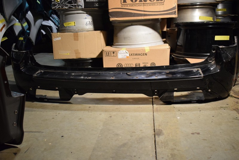 2012-2015 Honda Pilot EX/EX-L/LX/SE Rear Bumper Cover 71501-SZA-ZZ00 OEM