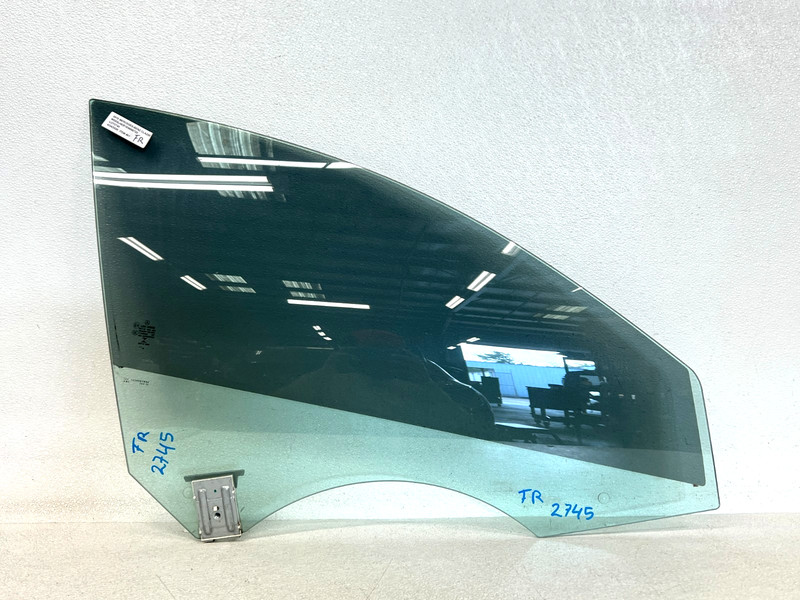 ⭐14-19 MERCEDES-BENZ CLA250 FRONT RIGHT PASS SIDE DOOR WINDOW GLASS OEM LOT2745