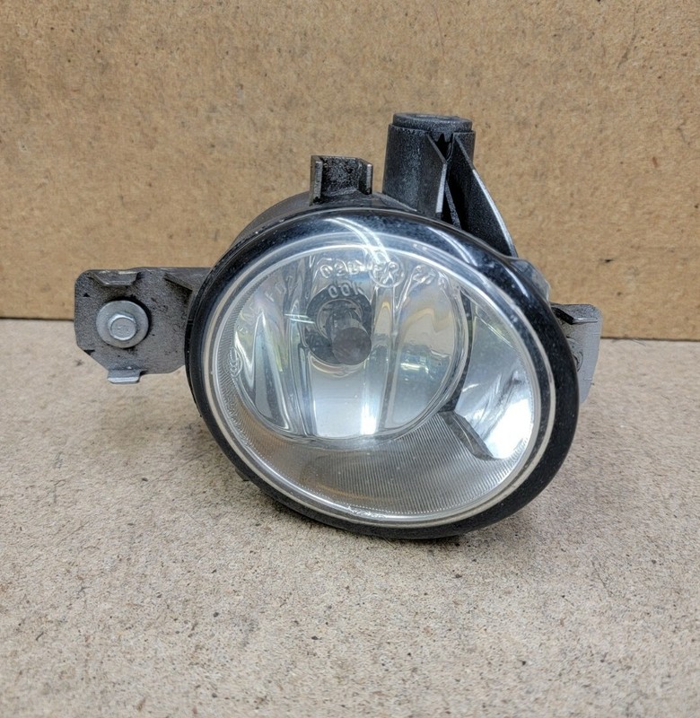2007 - 2010 BMW X3 E83 M Sport Ftont Bumper Right RH Fog Light Lamp OEM