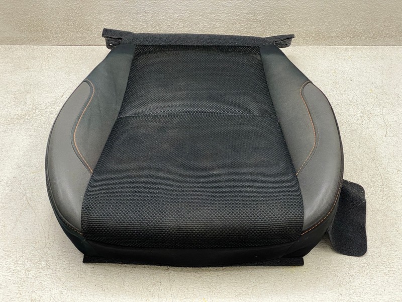 16-17 SUBARU CROSSTREK FRONT RIGHT PASSENGER SIDE LOWER SEAT CUSHION OEM LOT773