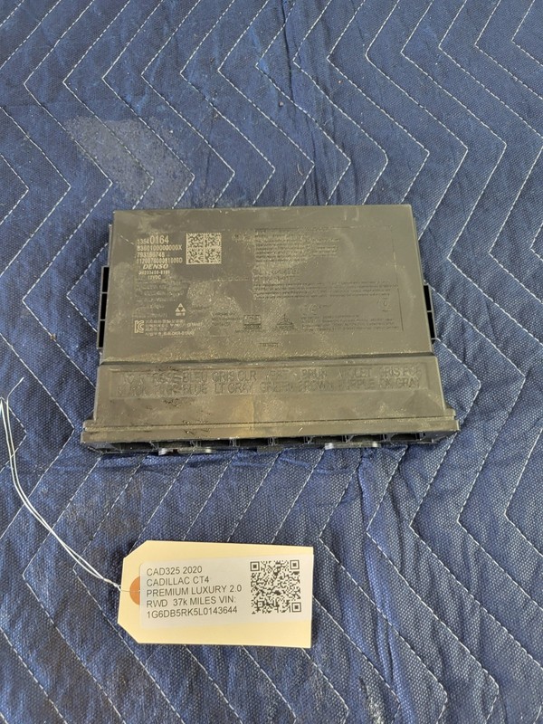 Used Oem Cadillac BCM Body Control Module Unit 2.0L RWD for 2020 CT4