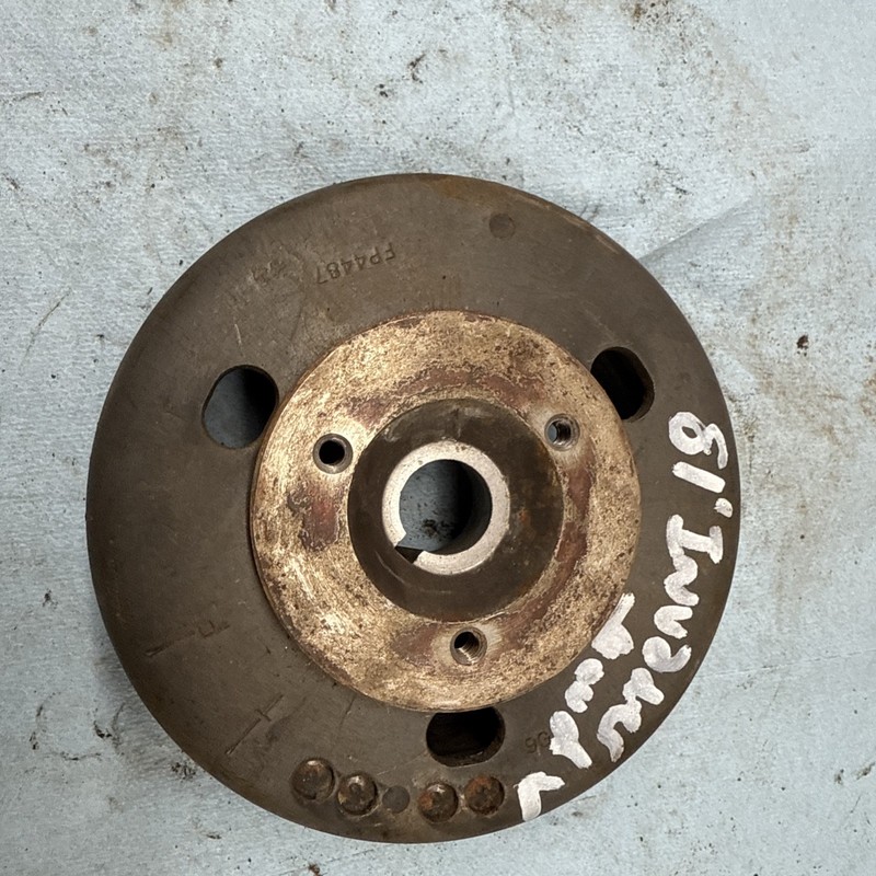 1981 Kawasaki Invader 440 L/C Vintage Snowmobile motor Flywheel