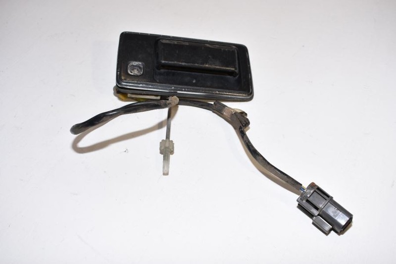1984-1986 NISSAN 300ZX Z31 3.0L MT PASSENGER SIDE RH EXTERIOR DOOR HANDLE