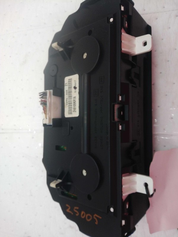 2014 Nissan Versa Speedometer Gauge OEM White 134k Miles NJ25-25005-628851