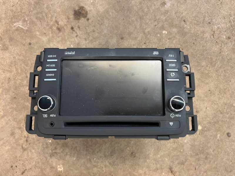 GM RADIO 23441392 GM 23441392 DVD PLAYER DOES NOT WORK. OTHERWISE OPERATIONAL