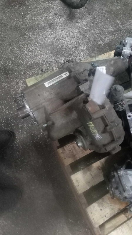 2015 GMC Sierra 2500 Transfer Case Assembly OEM 4WD 138K Miles - Warranty