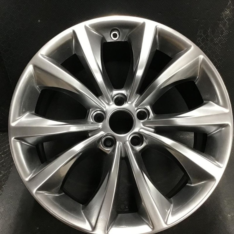 2015-2017 Chrysler 200 2516 Wheel 18 x 8 10 Spoke Rim Hyper Silver 1WM46TRMAA