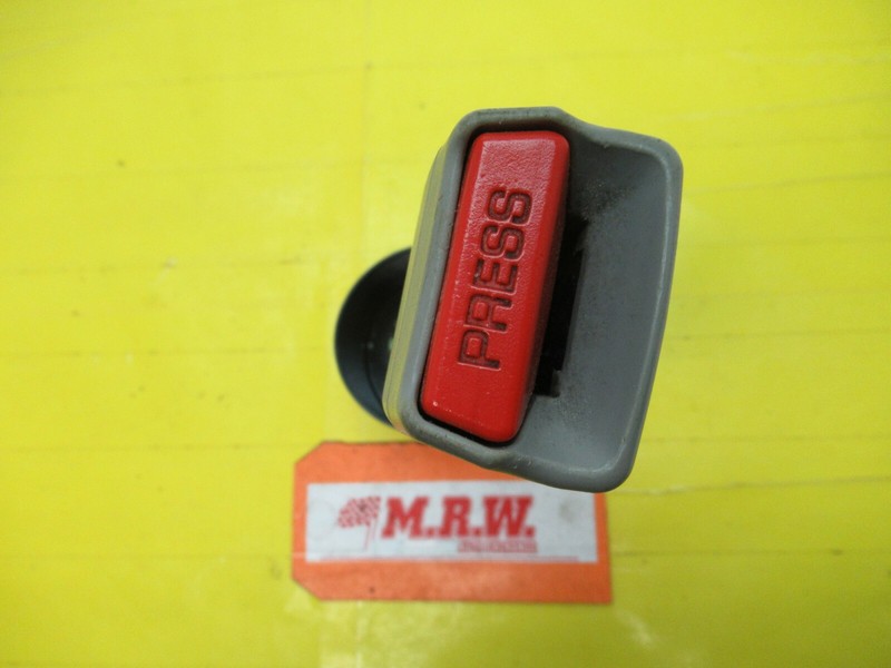RIGHT PASSENGER SIDE FRONT SEATBELT SEAT BELT BUCKLE LATCH RF for 01 MAXIMA I30