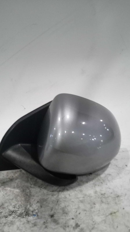 2014 Jeep Compass Left Door Mirror Silver OEM 483985 Used 134K Miles