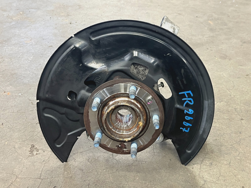 ⭐2018-2024 GMC TERRAIN DENALI AWD FRONT RIGHT PASS SPINDLE KNUCKLE OEM LOT2667