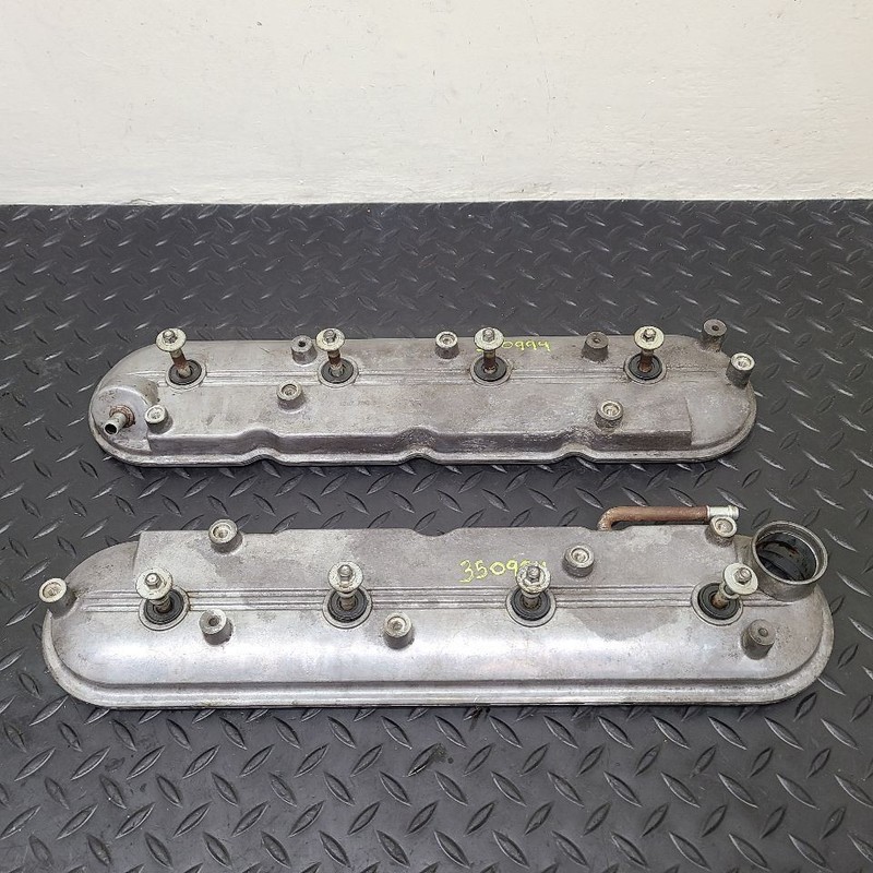 02-08 Cadillac Escalade V8 Valve Covers Pair OEM 12570427