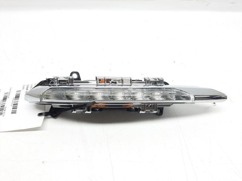 2011-2013 Mercedes 221 S550 CL550 Right Fog Light Lamp LED DRL 2218201856